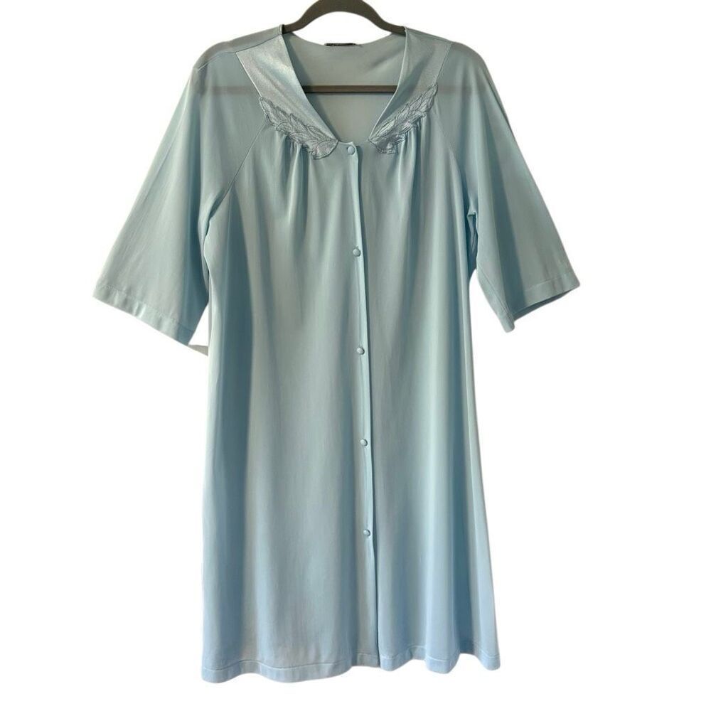Vassarette L vintage classic silky nylon covered button robe light blue